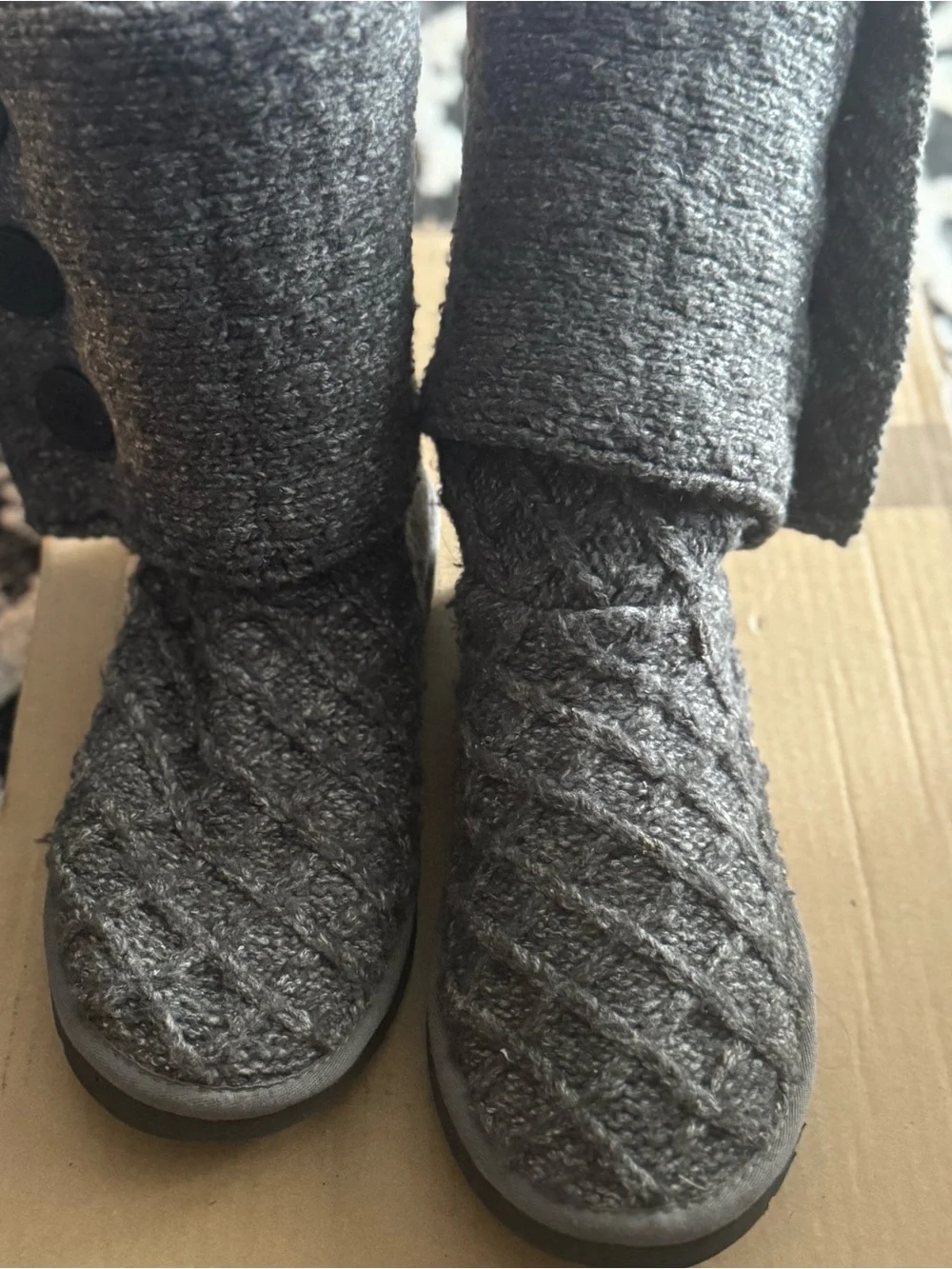 Ugg Women’s Gray Knit Button-Accent Winter Boots size 10
